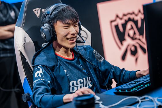 半岛体育官网-🎮媒体：NaVi打野Malrang即将在LEC夏季赛转辅助