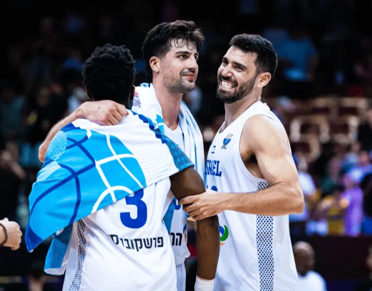 半岛体育官网-欧锦赛：法国爆冷输给以色列，阿夫迪亚砍下23分