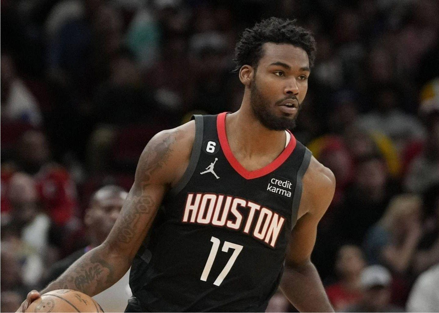 半岛体育官网-美记：火箭会优先与伊森达成续约，然后再敲定杜兰特的续约