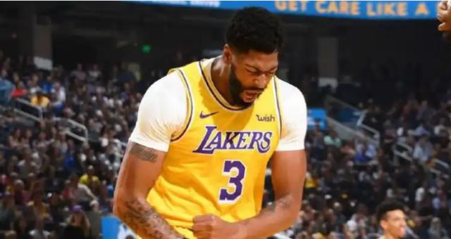 半岛体育官方网站-4号位的梦换个地方实现！戴维斯与洛杉矶分道扬镳