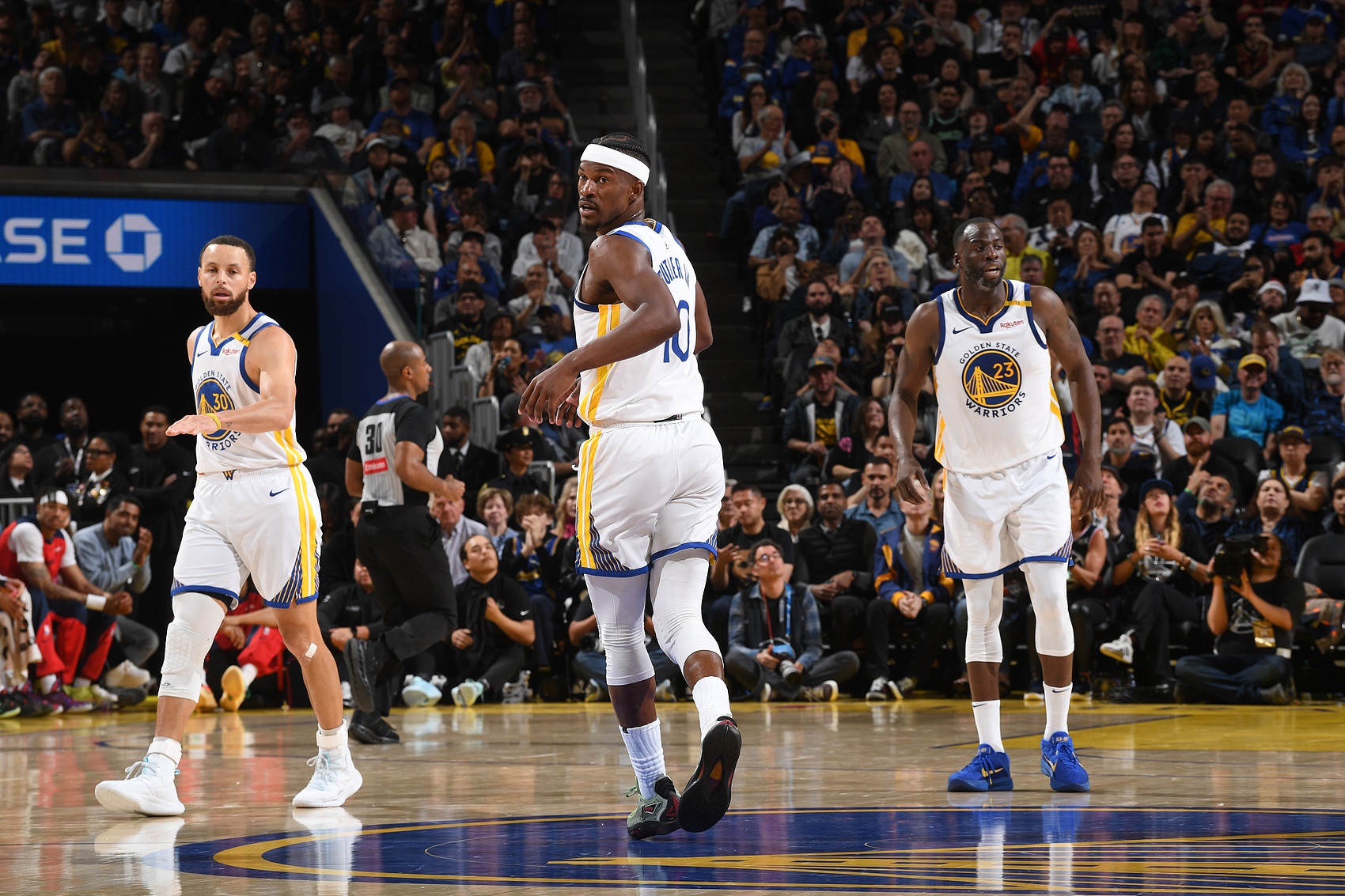 半岛体育官方网站-2025抖音十大体育热点：火勇抢七&amp;中国女篮无缘亚洲杯决赛上榜